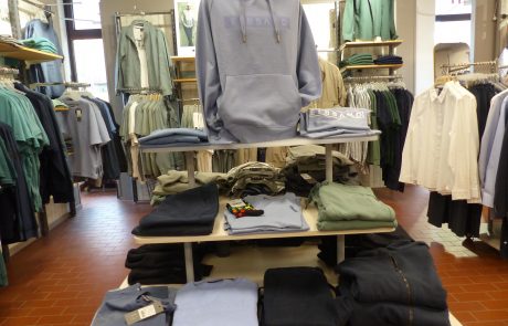 Herren-Shirts und -Sweatshirts von Elbsand