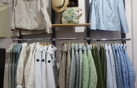 P1060436 Outdoorjacken der Marken Lebek, Killtec, Giga, Cecil, Street One, Opus, Monari